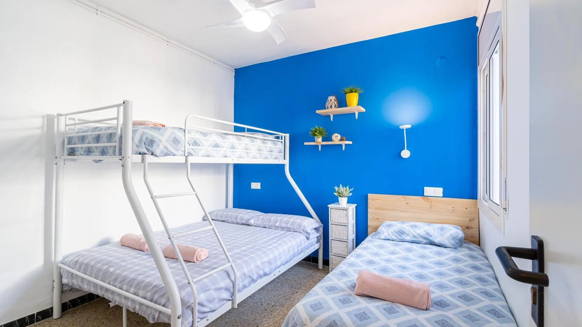 Calma Azul - 3Br - Terrace & Beach - Ac Wifi - 8 Guests Cambrils