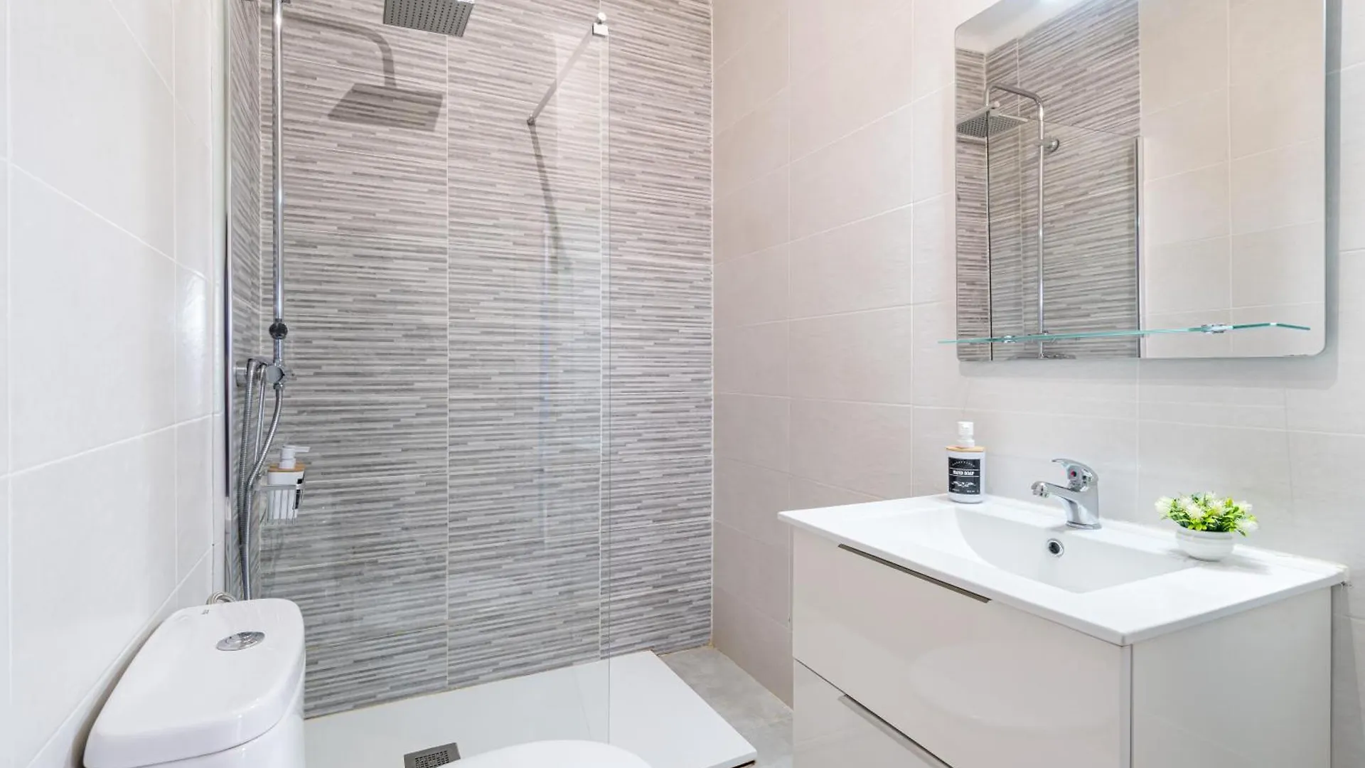 Calma Azul - 3Br - Terrace & Beach - Ac Wifi - 8 Guests Cambrils